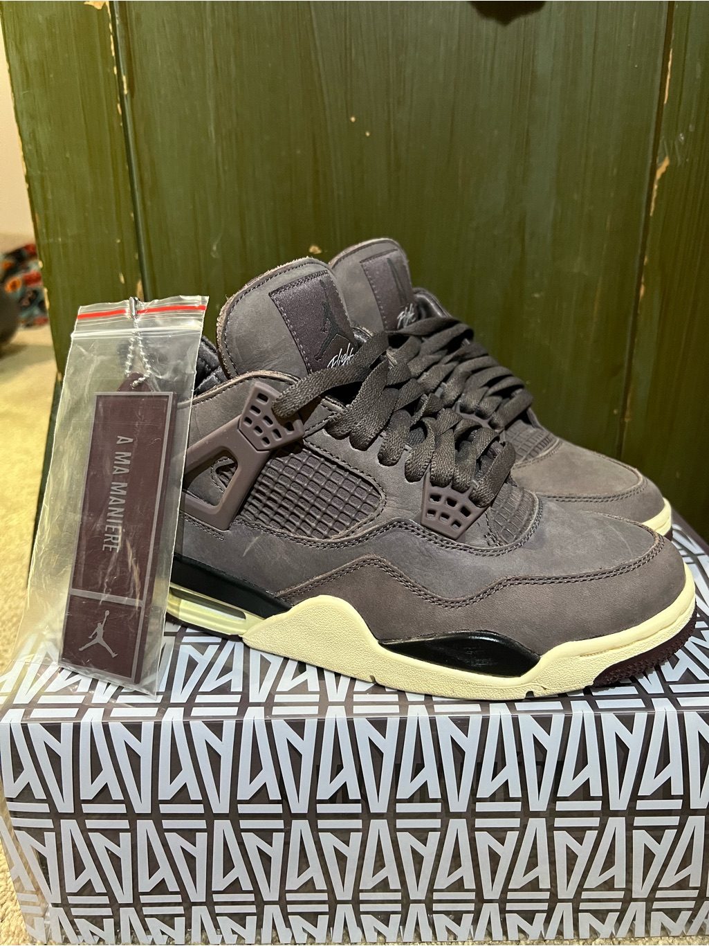 Jordan Retro 4 A Ma Manire (Men 6)